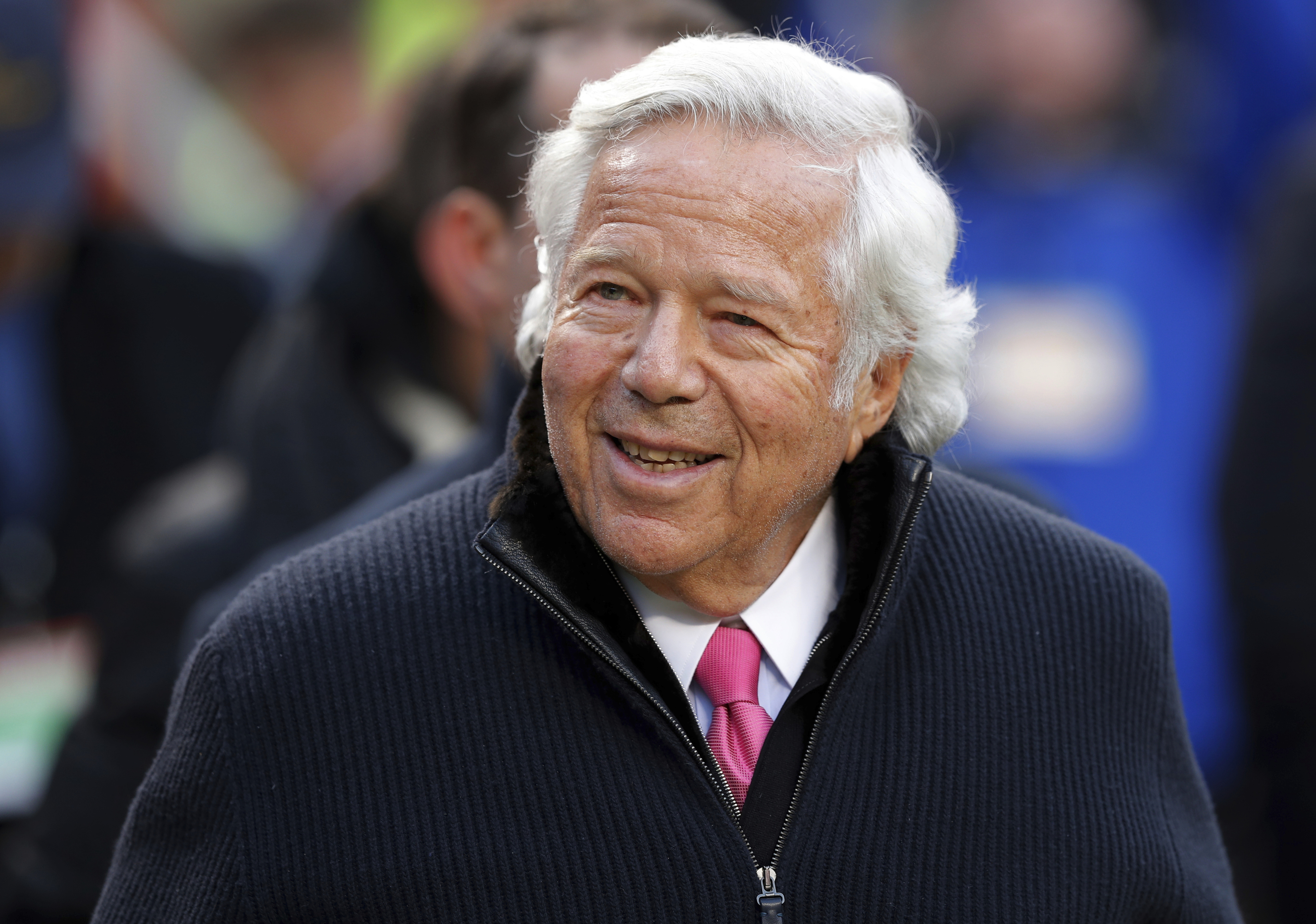Patriots owner apologizes in Florida prostitution case