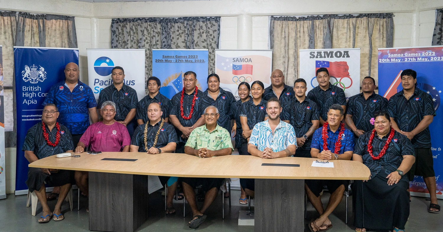 Weightlifting team farewelled