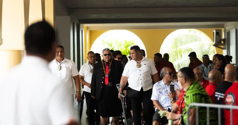 PM praises local media for towing the line, says no “love” for Samoa Observer