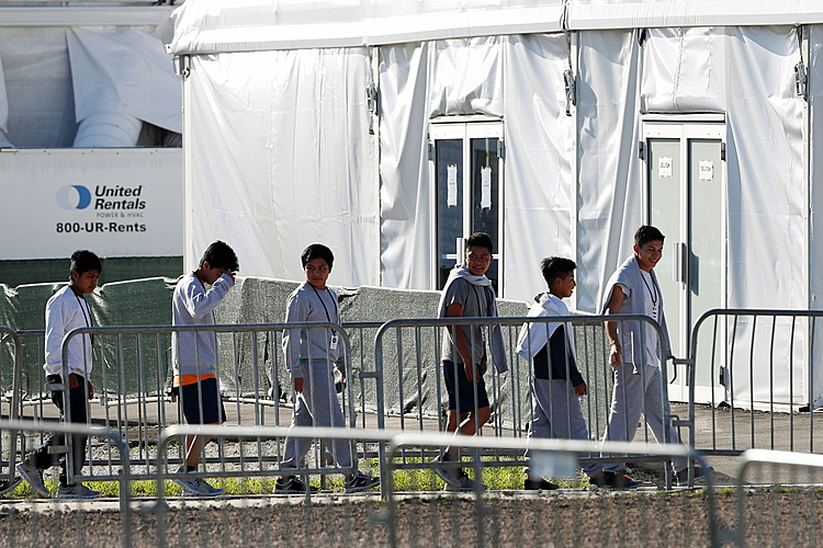 Sites in 3 states eyed for permanent child detention centers
