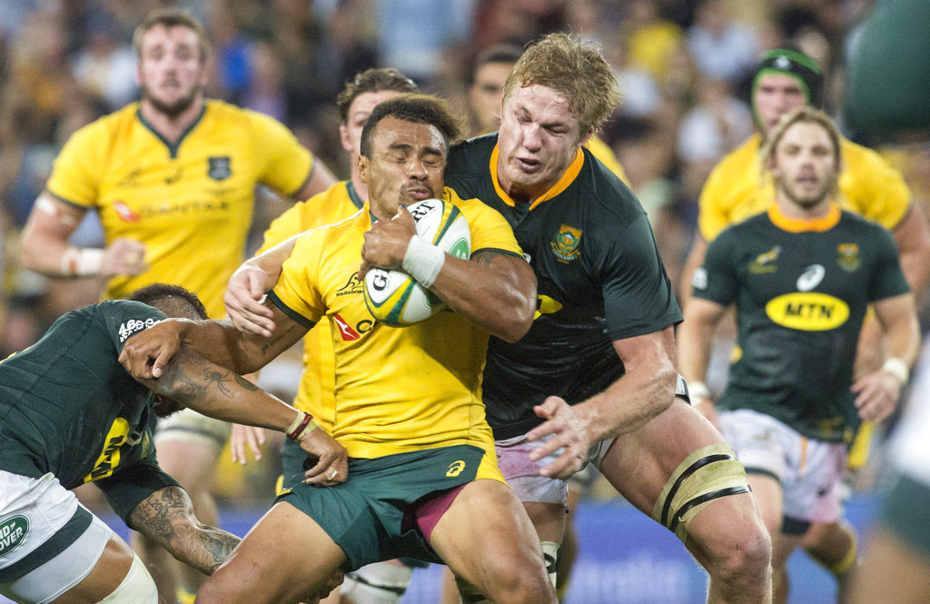 Taylor Swift wins early Grammy for '1989' album