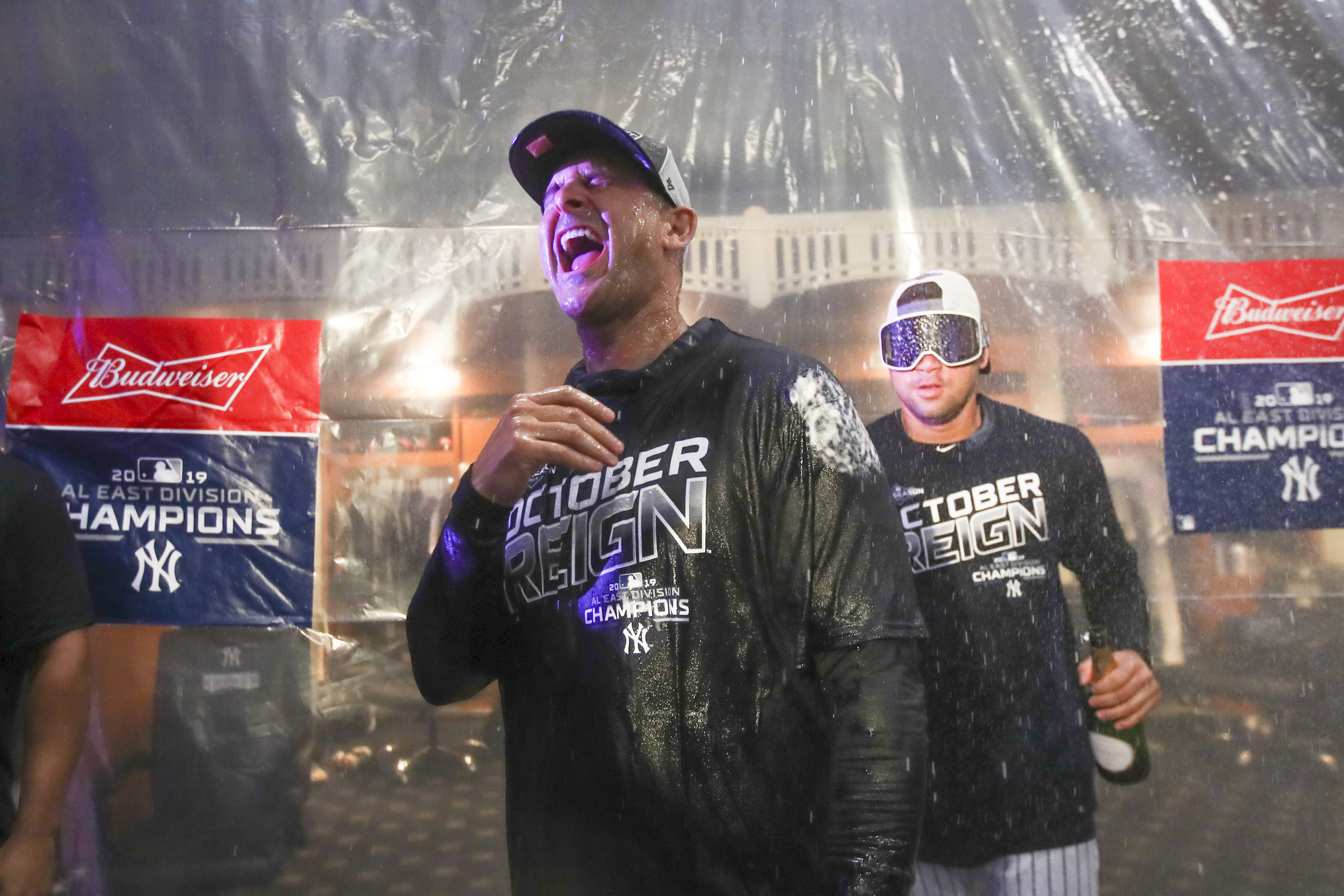 Yankees clinch 1st AL East title since 2012, reach 100 wins