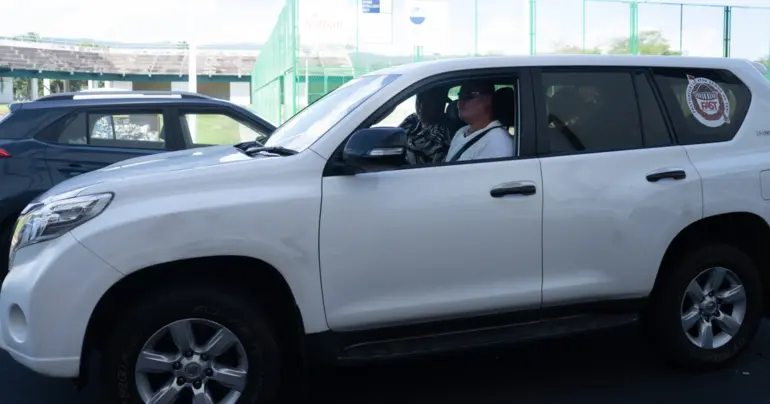 Toelupe attempts to force start special votes count