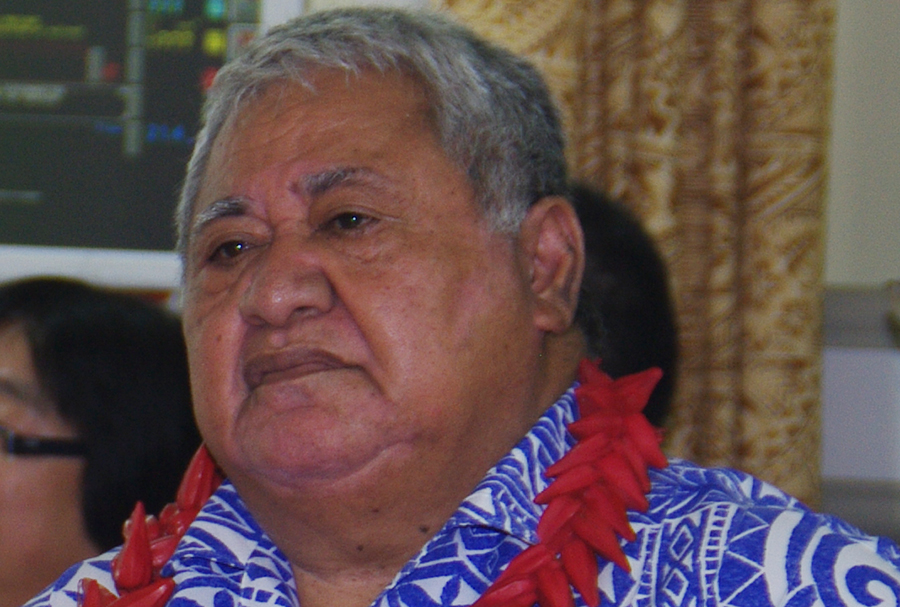 Wallabies have Beale at 15, Wales pick playmakers at 10 & 12