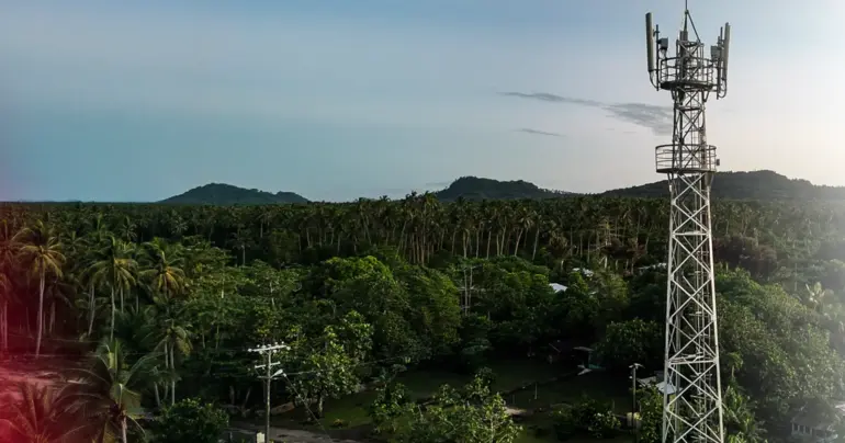 Digicel launches two towers in Savaii