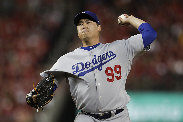 AP source: Ryu, Blue Jays agree to $80 million, 4-year deal