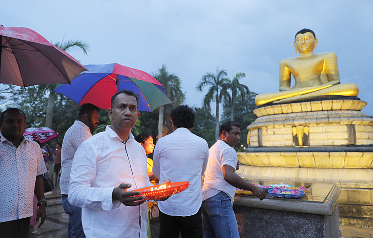 Sri Lanka ex-minister arrested over car accident get bail