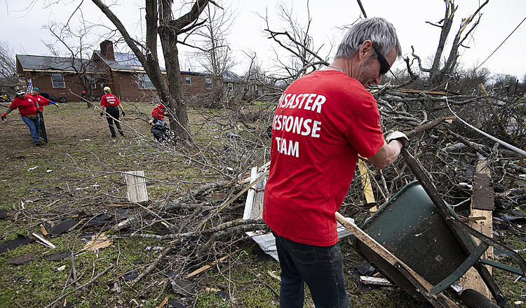 Tornado relief agencies ask volunteers to take a day off