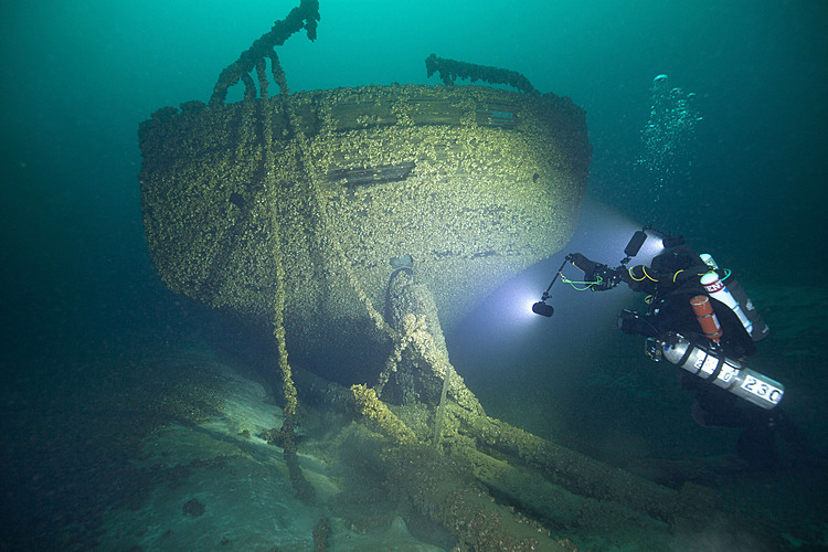 History buff finds ships that sank in 1878 in Lake Michigan
