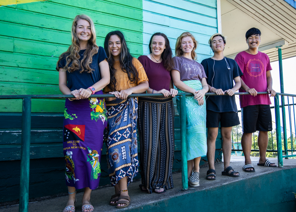 Visiting teachers from Hawaii warmed by Samoan culture