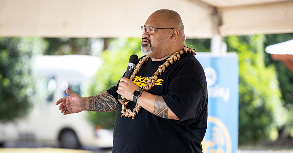 Funnyman's serious message about further education