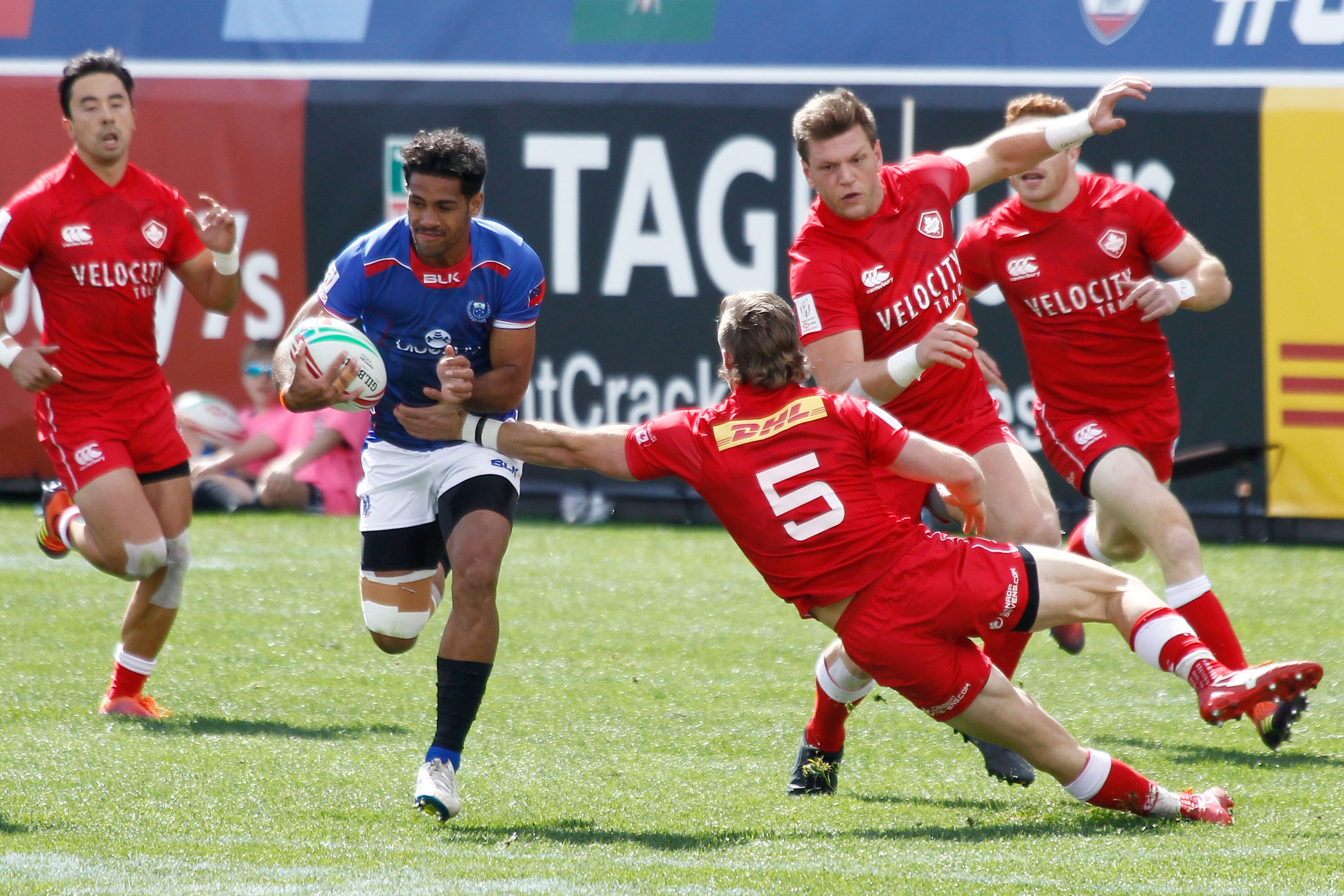 Manu 7s need to back up in Vancouver