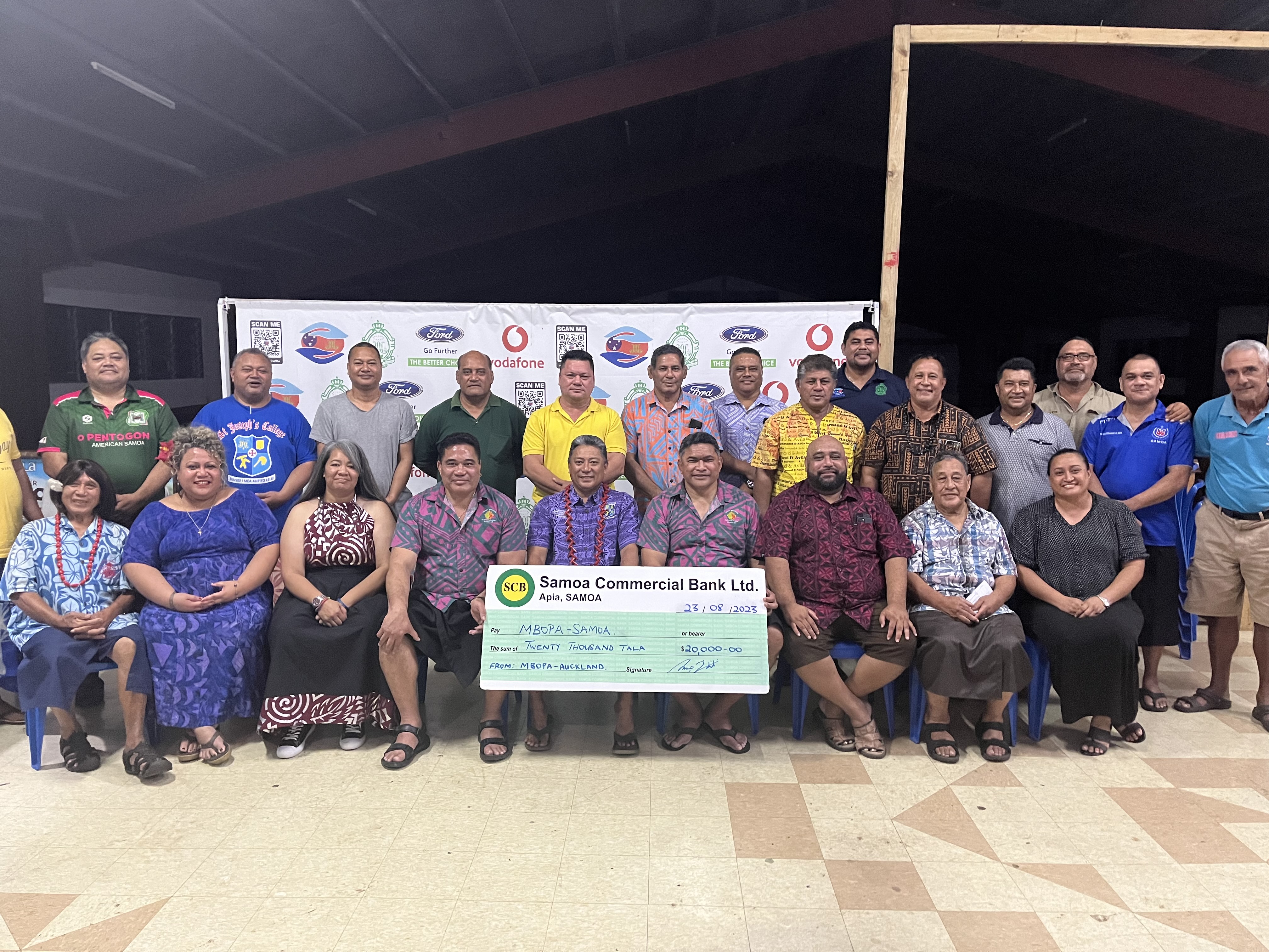 Old boys give $20K to St. Joseph's College