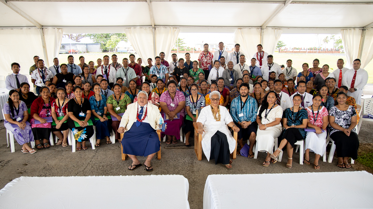 Samoa youth learn about parliament
