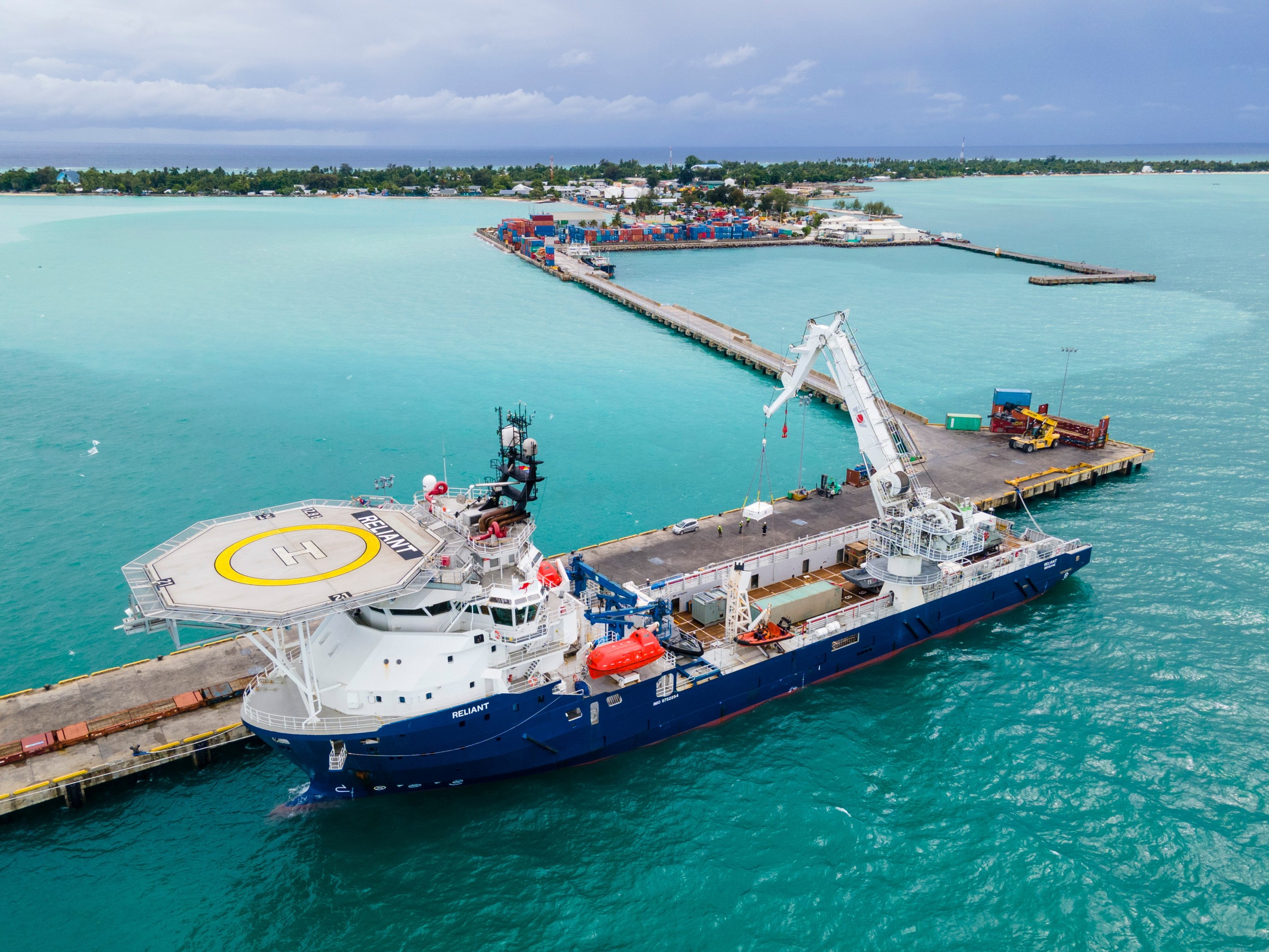 Australia's Pacific support vessel to visit Samoa