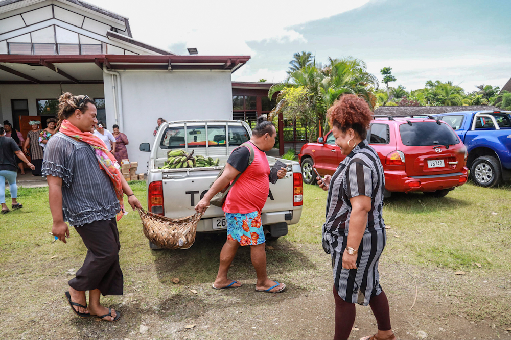 Fa'afafine give generously to mark their week