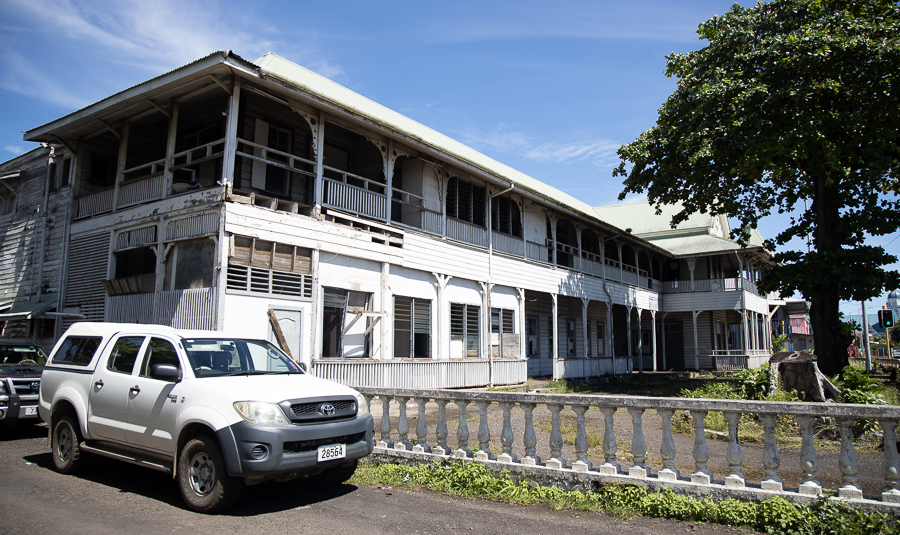 Group fights to stop old Courthouse demolition