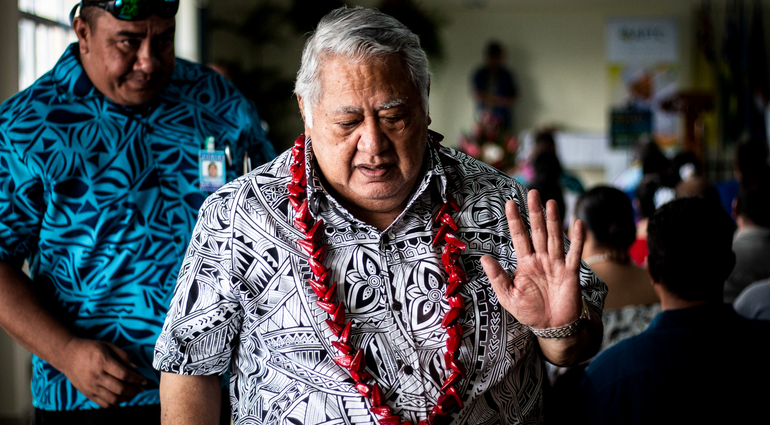 Flights delay anti corruption conference 