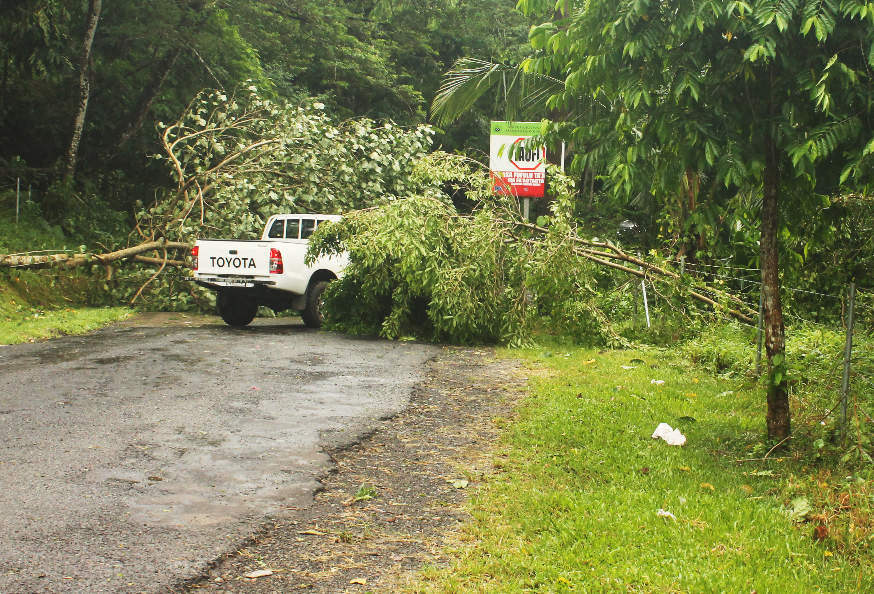 Israel strikes Hamas in Gaza after rocket fire resumes