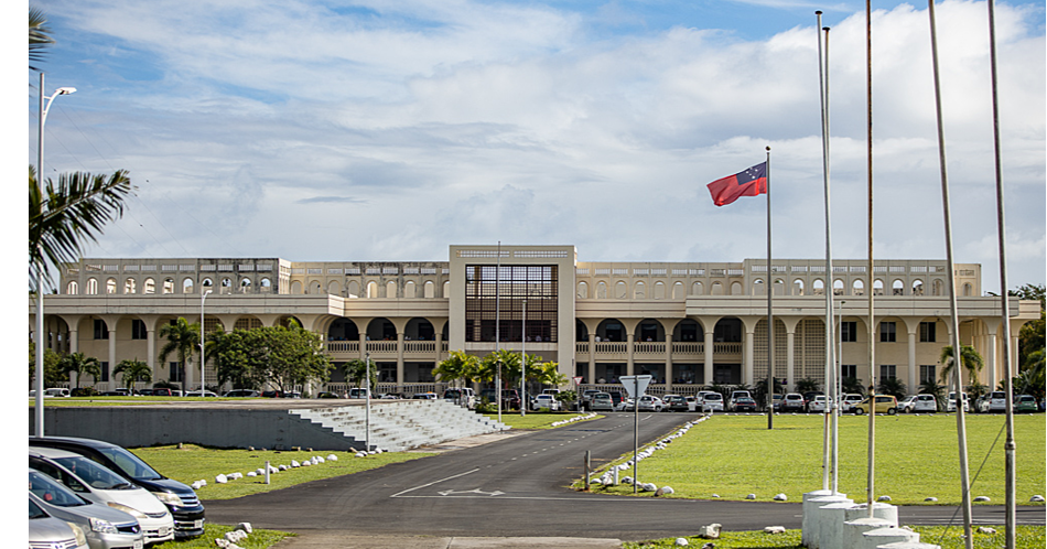 Machete attacker bailed