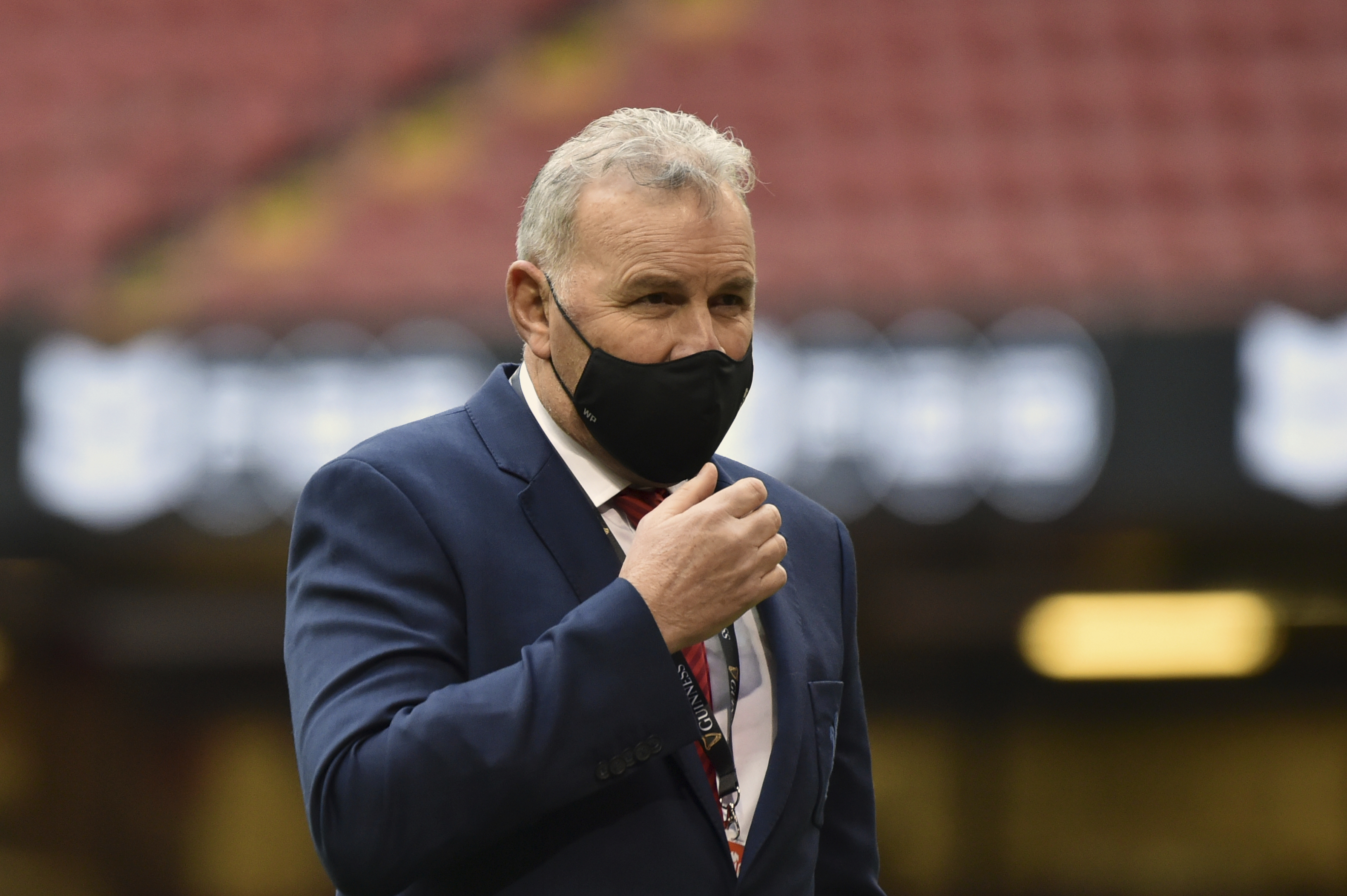 6N: Red cards leave Welsh dreaming of unlikely Grand Slam