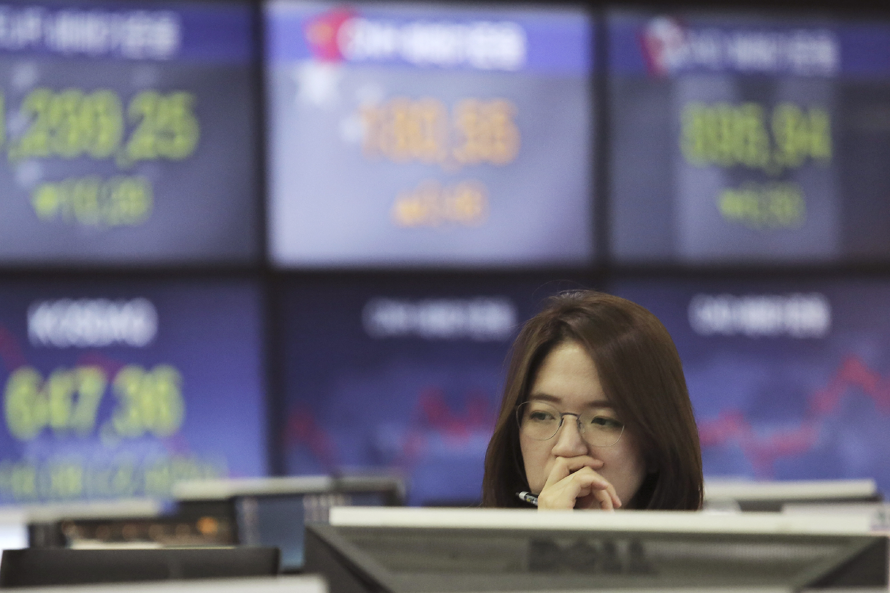 Asian shares push higher on stimulus moves, jobs data