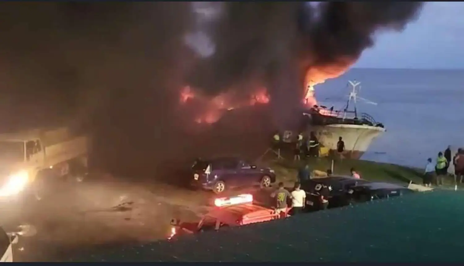 Fire destroys detained ships