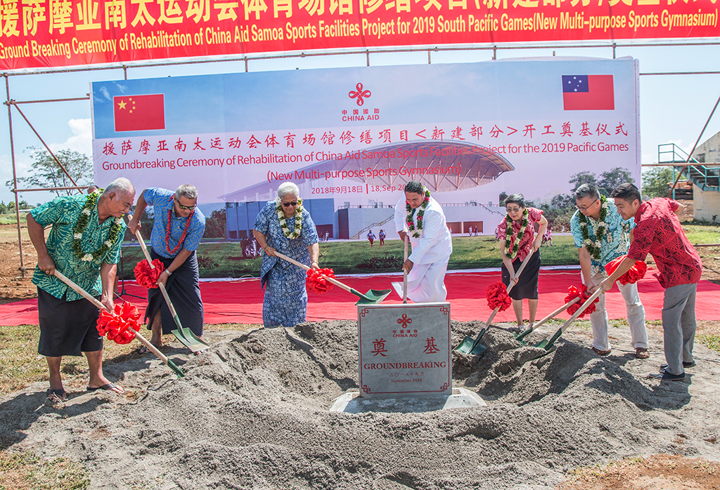 EU's Brexit negotiator puts time pressure on Britain