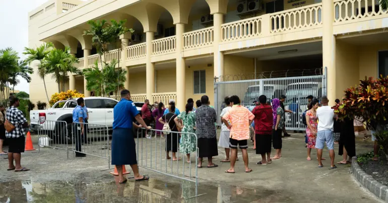 Man takes legal actions for mugshot publication