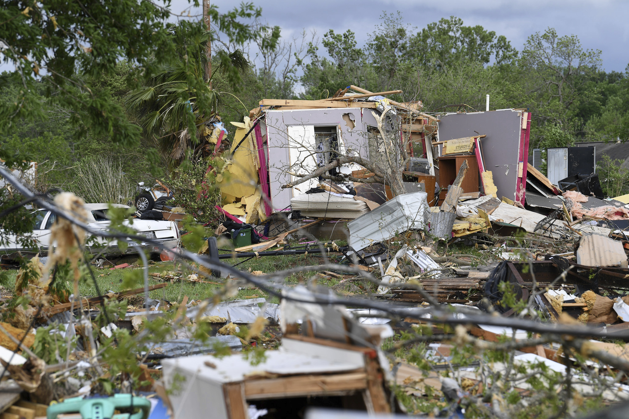 Weather service confirms tornadoes in southern storms