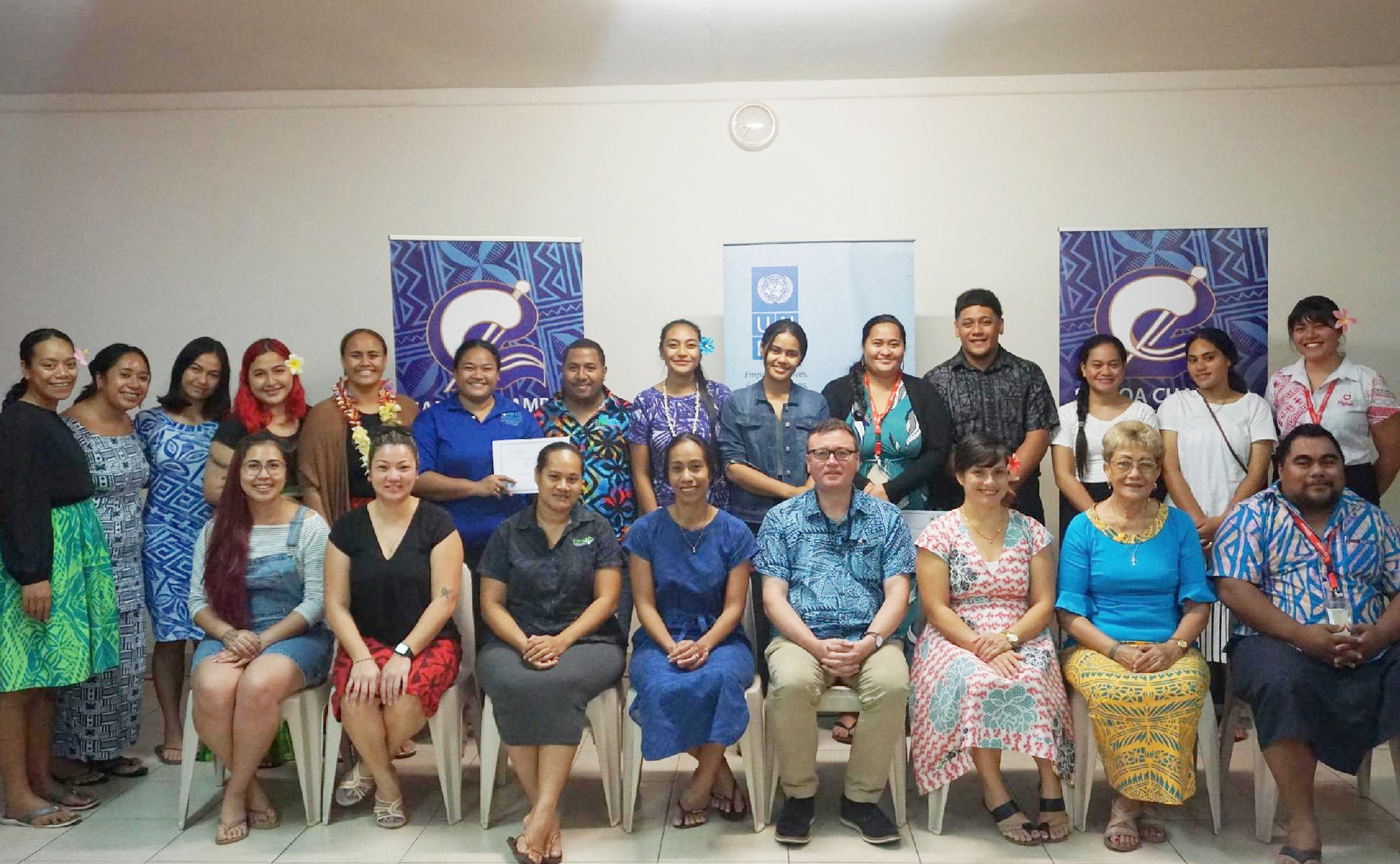 Youth entrepreneurs complete internship