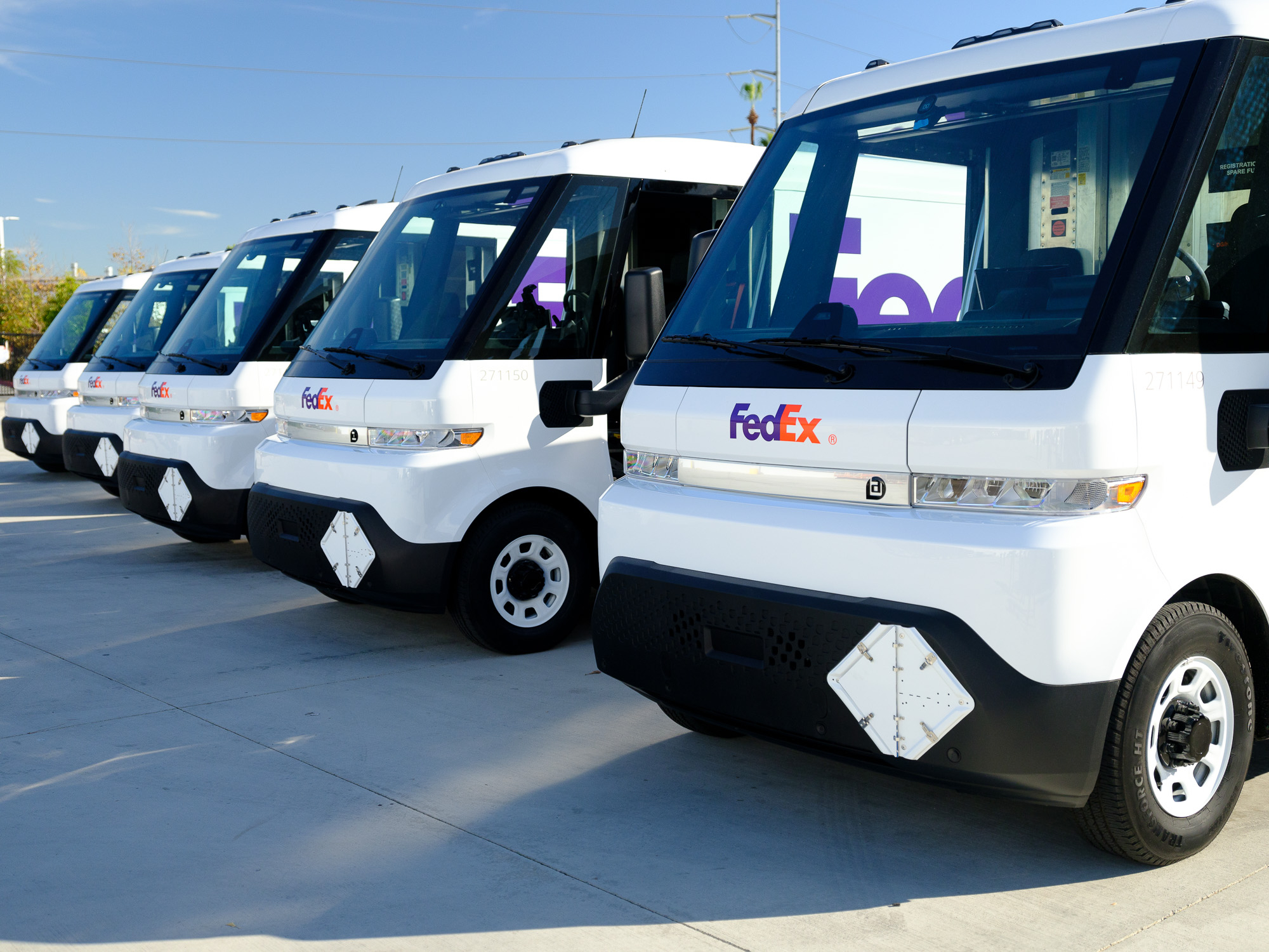 Charging Ahead: FedEx Receives First All-Electric, Zero-Tailpipe Emissions Delivery Vehicles from BrightDrop