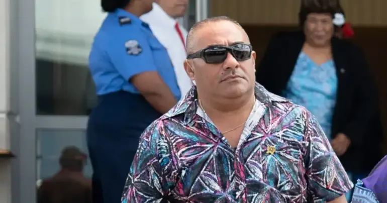 Reinstated Inspector to sue police