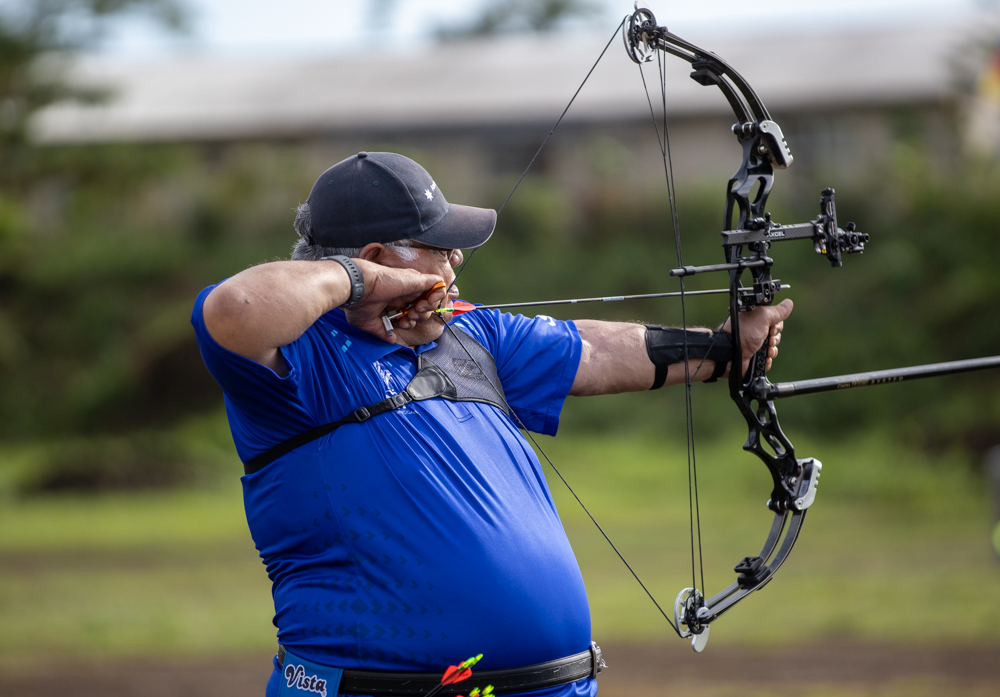 P.M. Tuilaepa draws crowd to Pacific Games archery
