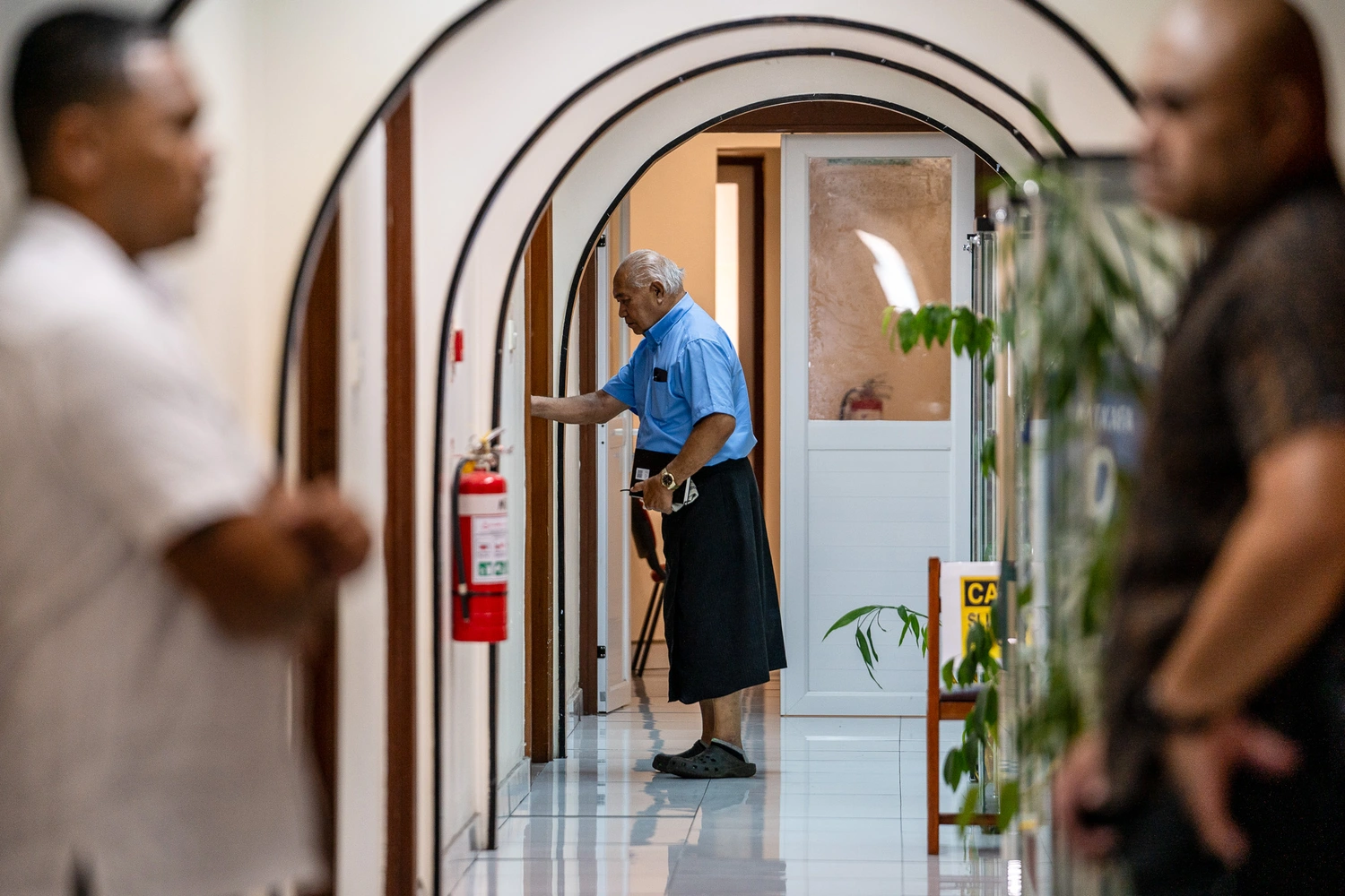 PM meets cabinet ministers, some may face the axe 