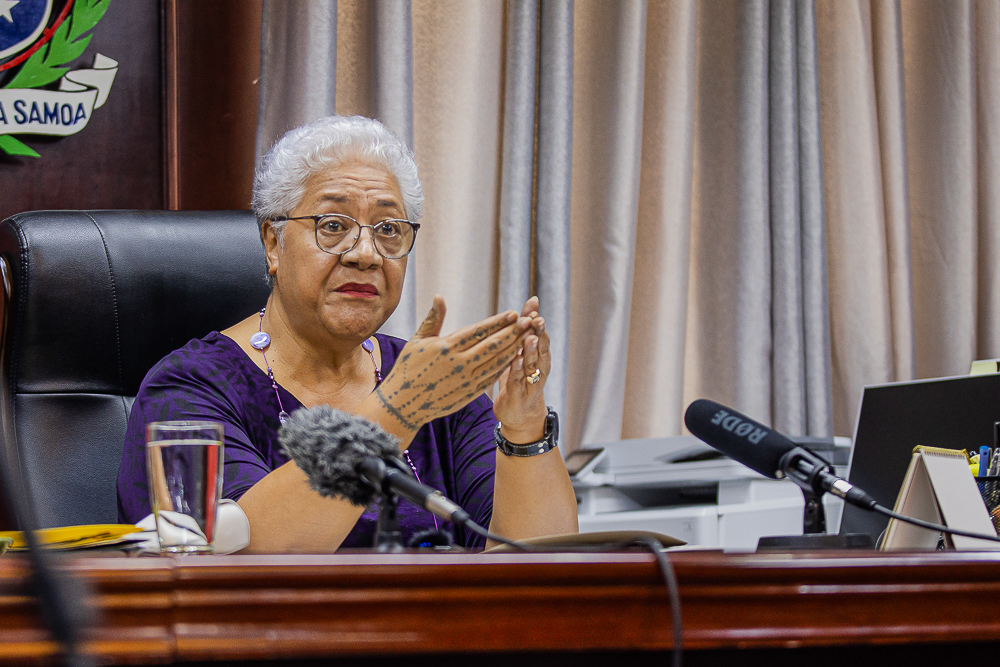 Cabinet agrees to temporarily halt seasonal worker flights