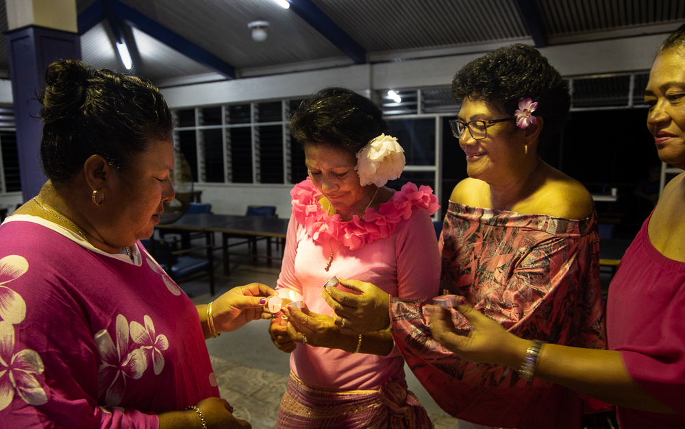 Ladies golf for cancer research