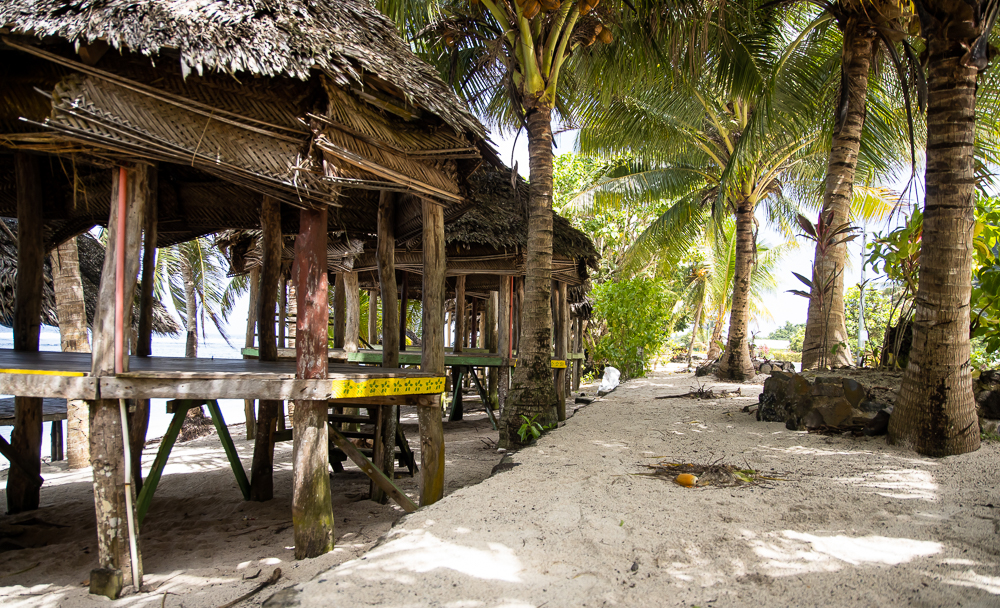 Beach fales hopeful for White Sunday