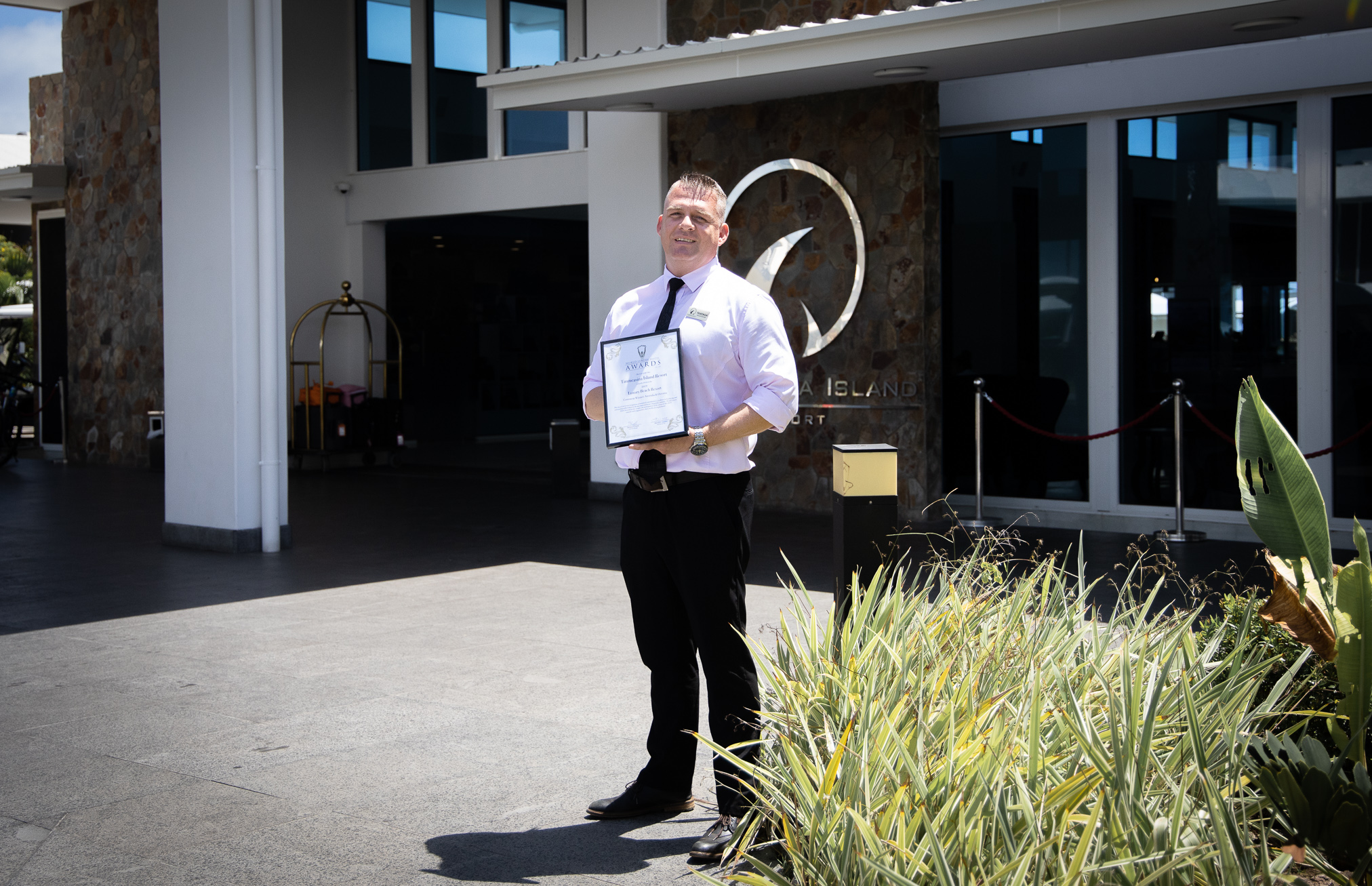 Taumeasina wins Luxury Beach Resort in international awards