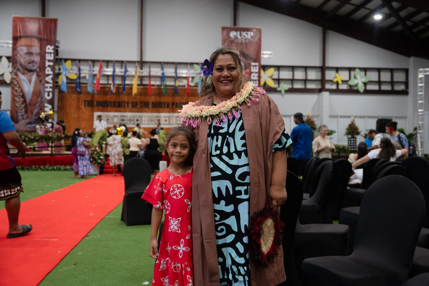 Pregnant teacher achieves goal