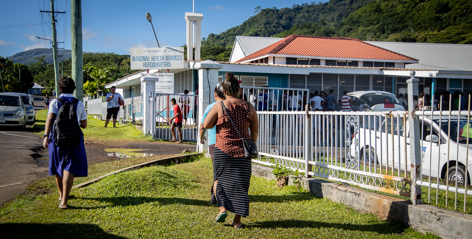 Card queues continue as students turned away