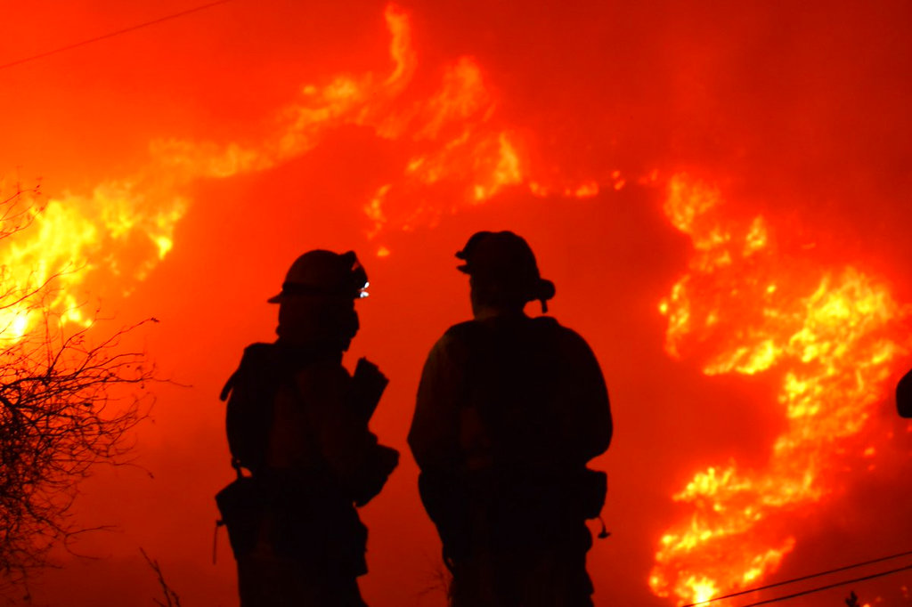 Japanese prime minister praises relations with oil-rich UAE