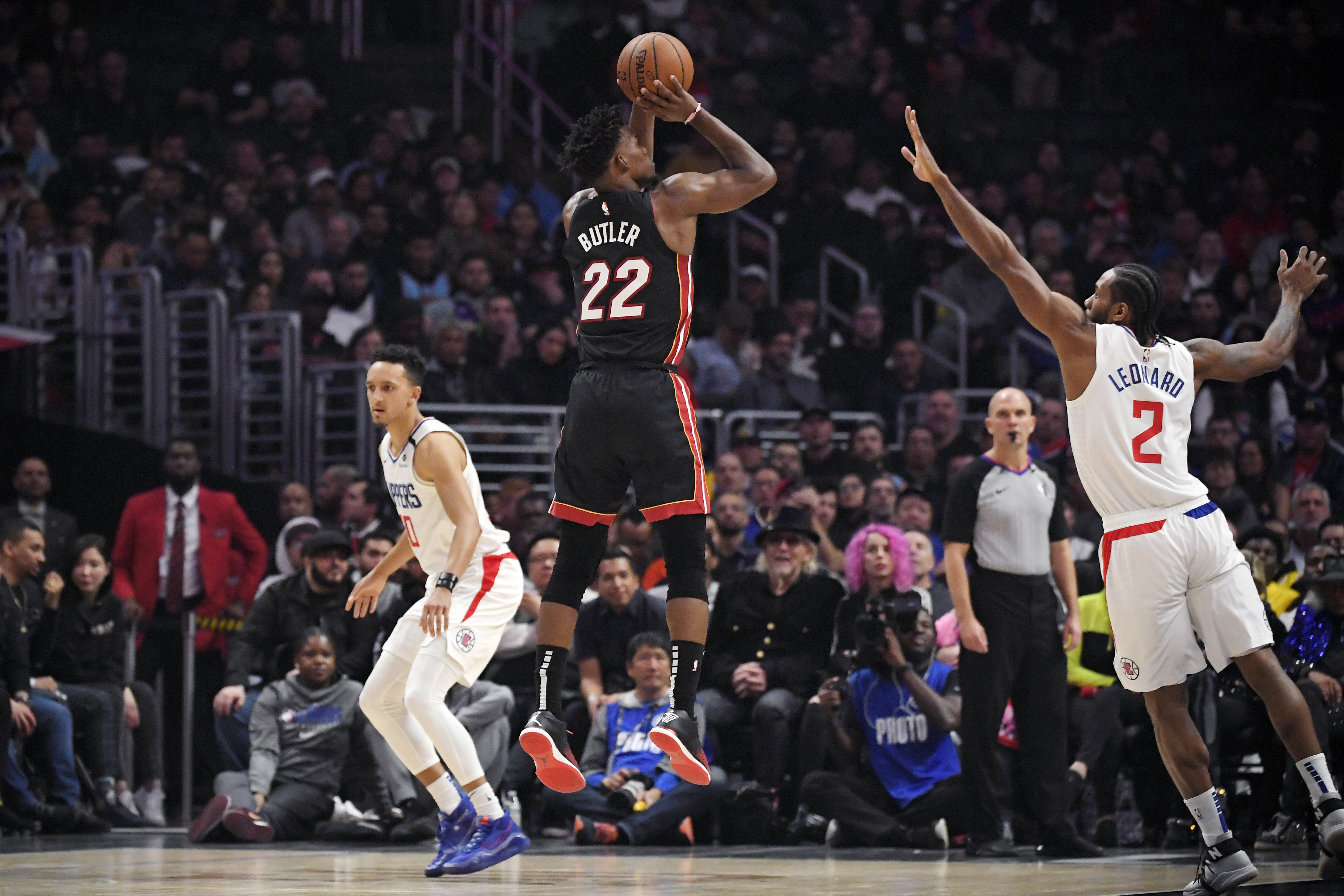 AP source: Andre Iguodala getting traded to Miami Heat