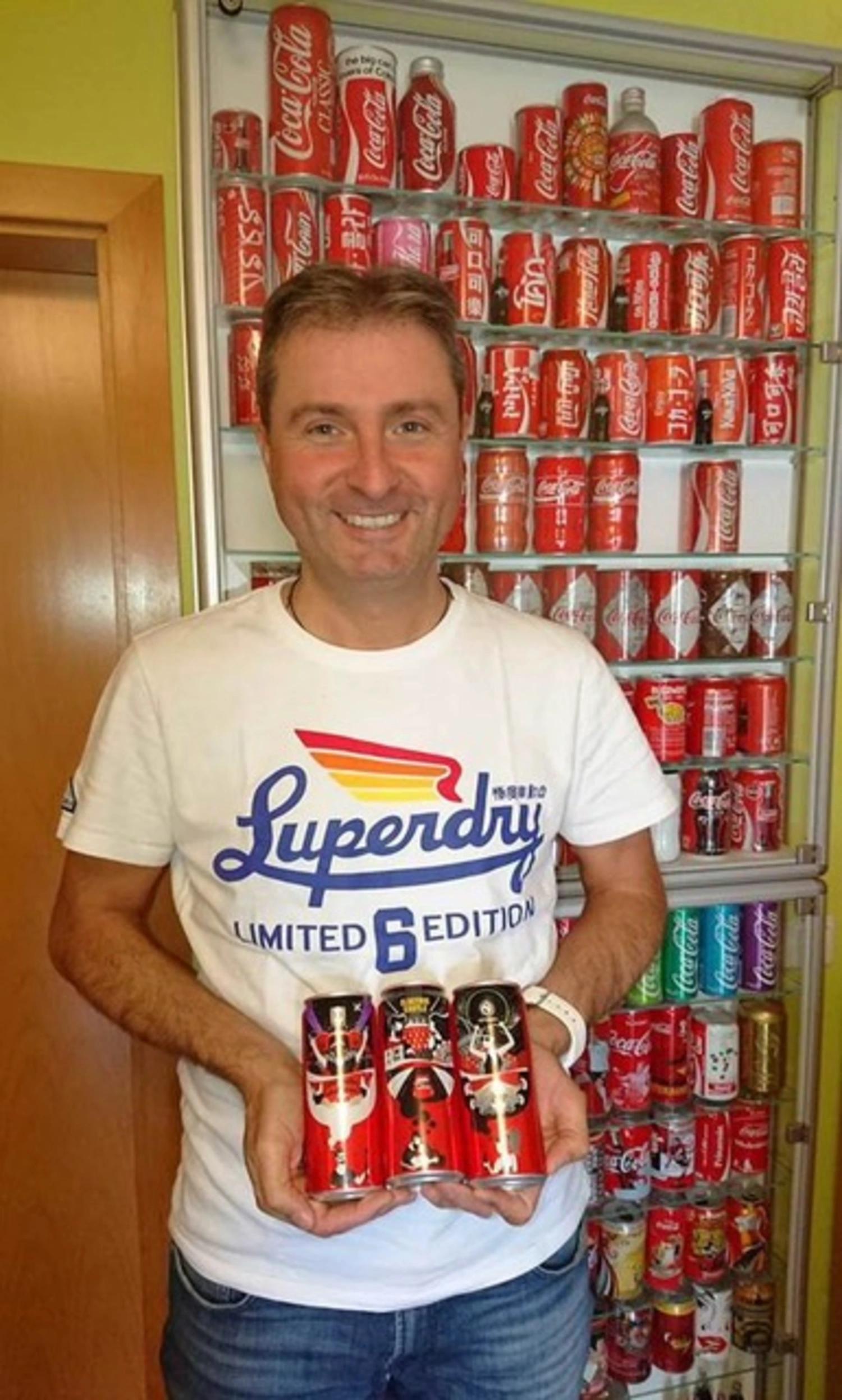 Denz searches for a Samoa Coke can