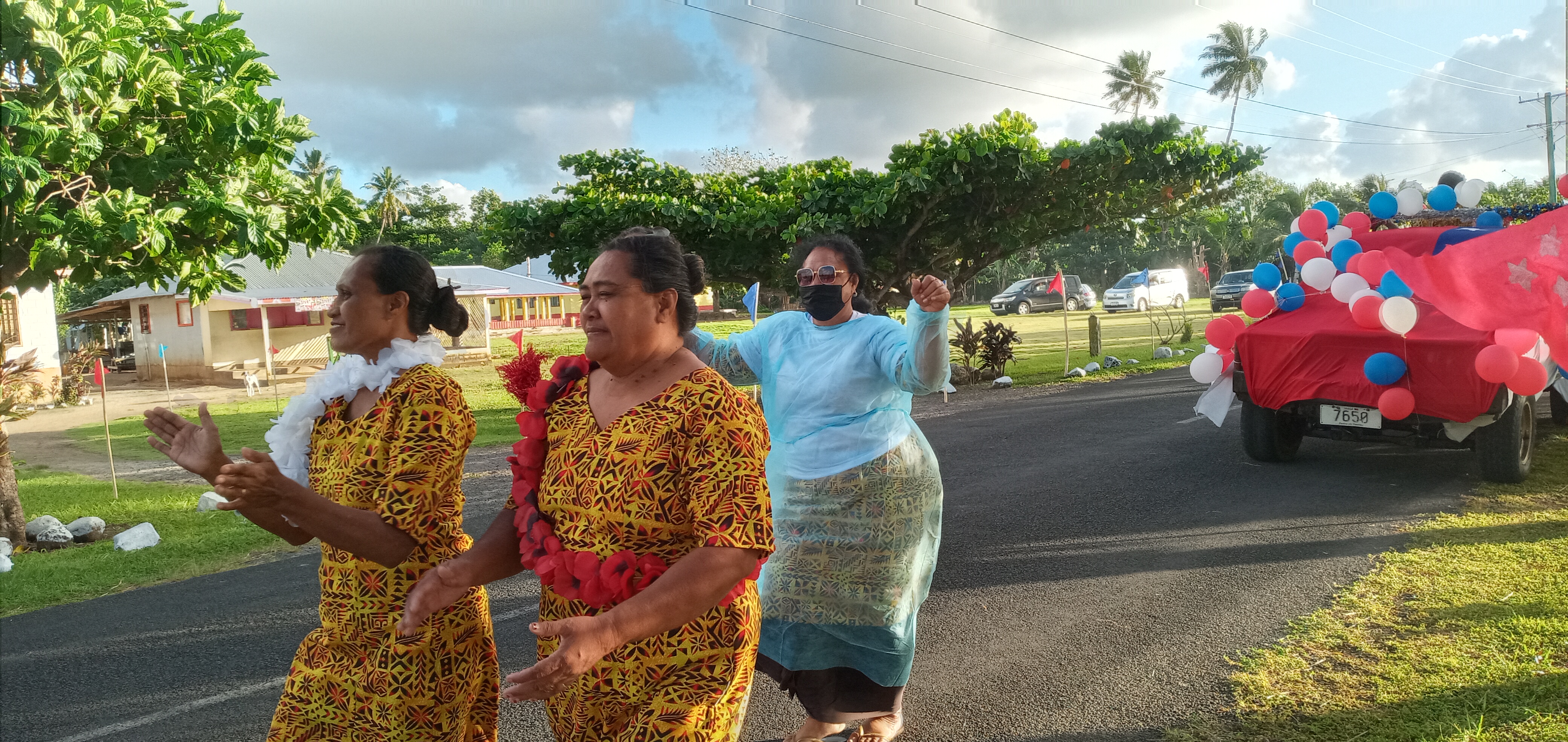 Saleaumua celebrate; recall fautasi race win