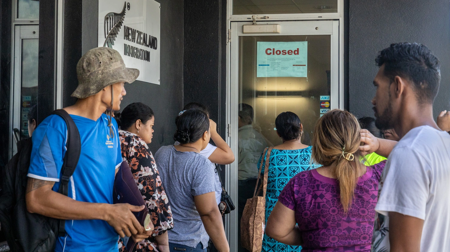 Calling for fair treatment and a three-month visa on arrival