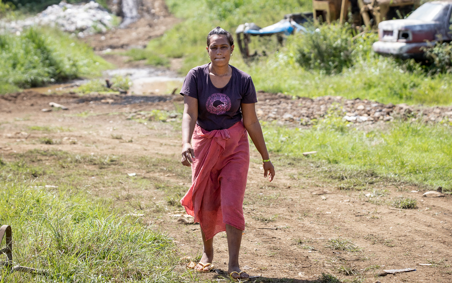 Widow puts hope in finding job for children's benefit