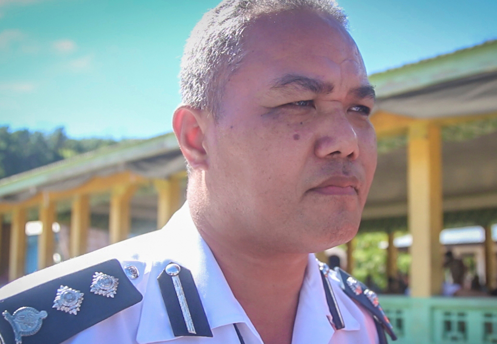 The latest on gadgets: Global tech spending to fall 2 pct