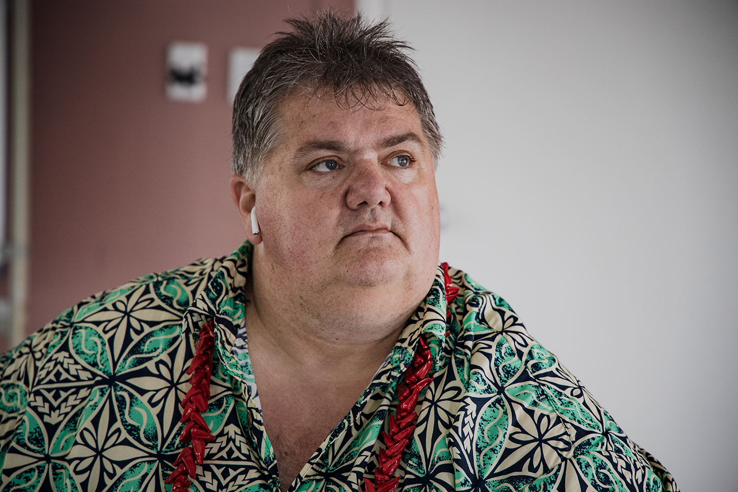 Aussie investor mystery remains, Minister says issue "forgotten"