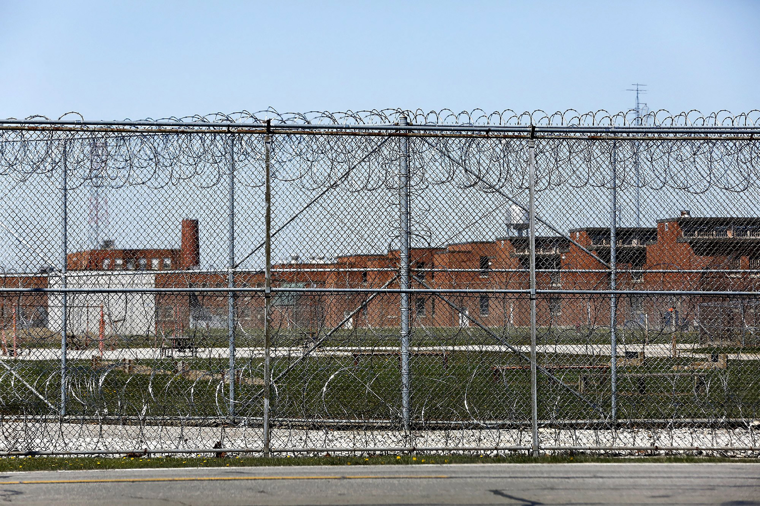 New outbreaks push inmate coronavirus cases past 50,000